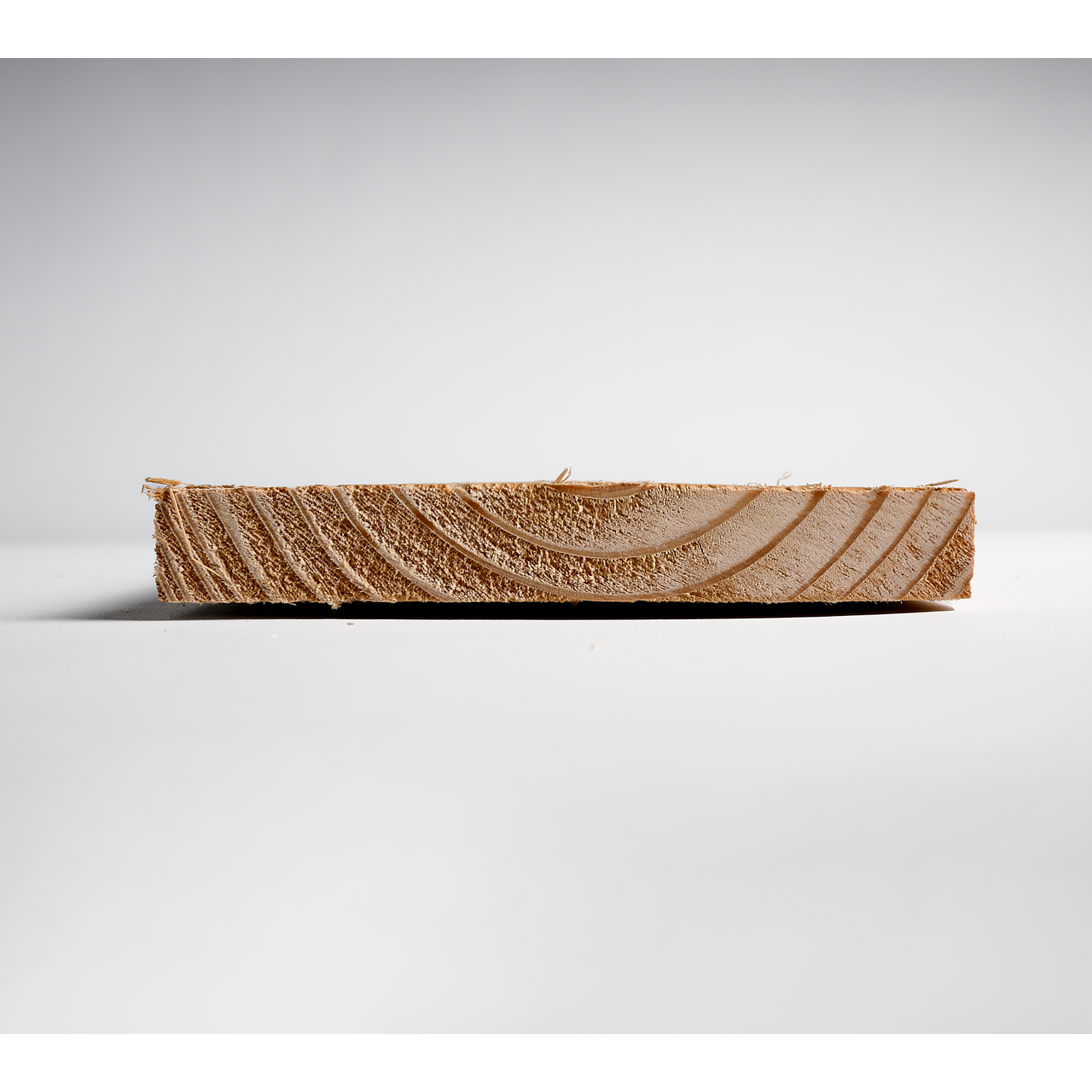 Douglas plank 2,2x15cm fijnbezaagd 2m