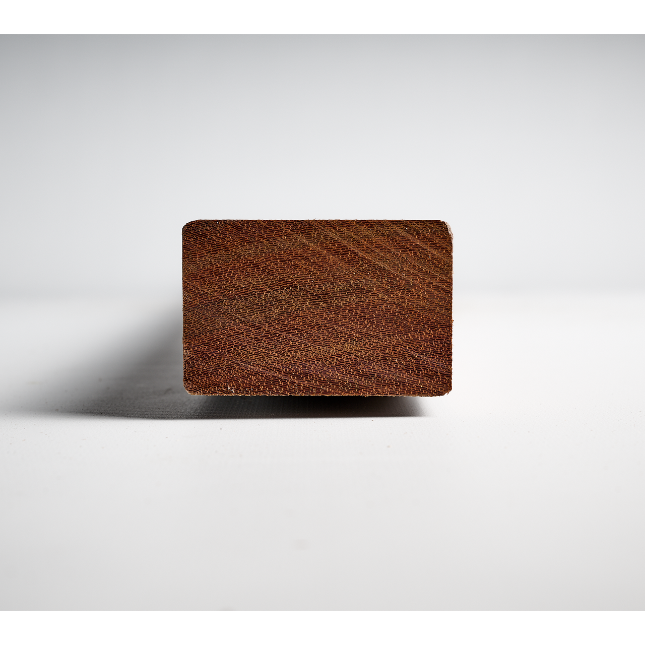 Hardhouten regel Azobe geschaafd 4RH 4,5x7cm lengte 3m