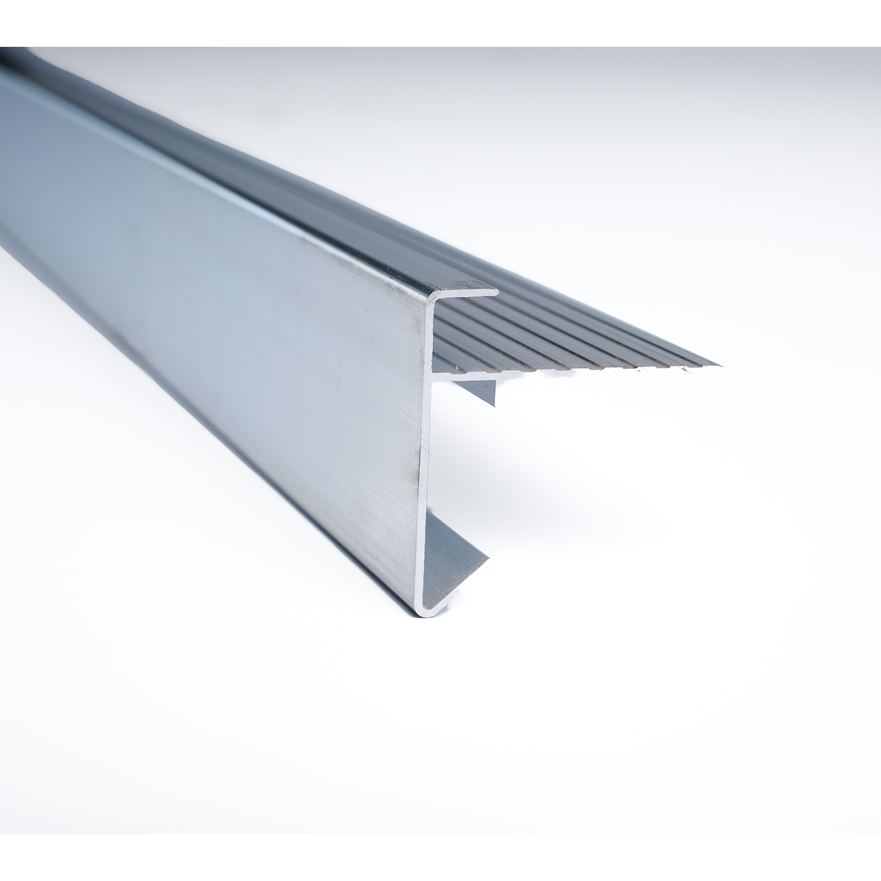 Daktrim 45x45mm aluminium 2,5m brute