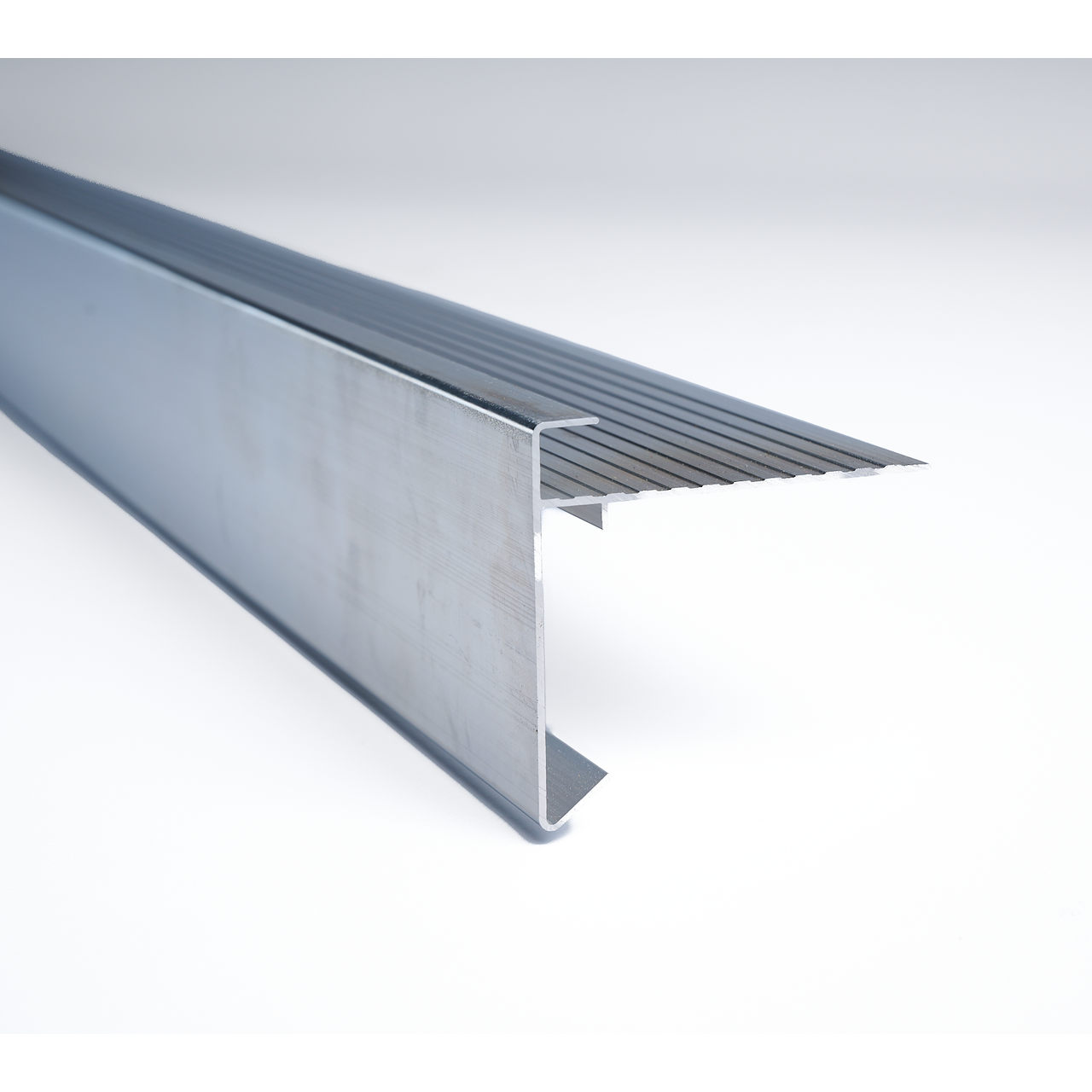 Daktrim 60x64mm aluminium 2,5m brute
