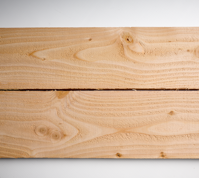 Douglas plank 2,2x15cm fijnbezaagd 2m 05