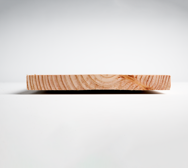 Douglas plank 2,2x20cm fijnbezaagd 2m 05