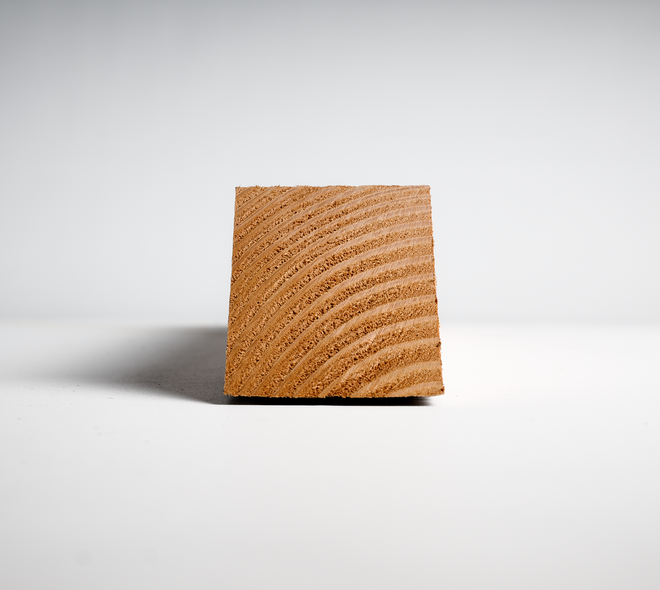 Douglas schoor 7x7x65cm buitenwerks fijnbezaagd 05