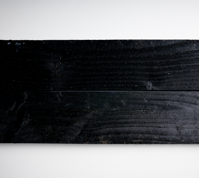 Douglas plank 2,2x10cm fijnbezaagd zwart 2m 05