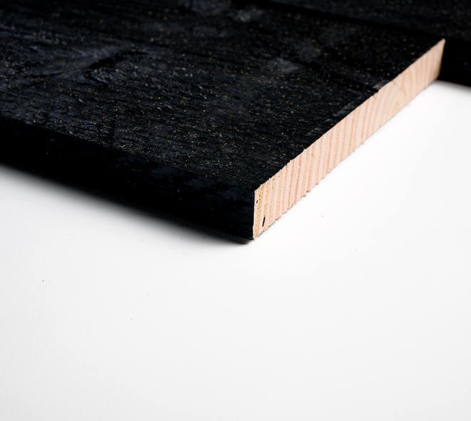 Douglas plank 2,2x20cm fijnbezaagd zwart 2m 02