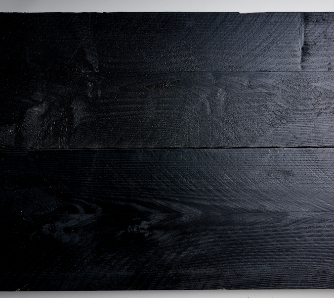 Douglas plank 2,7x25cm fijnbezaagd zwart 4m 06