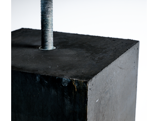 Betonpoer Egaal 20x20x58cm incl. draadeind 02