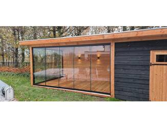 Glazen schuifwand 6 sporen (max. breedte 608 cm) 02